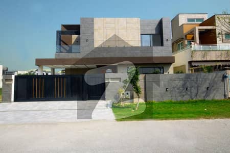 گرین سٹی لاہور میں 4 کمروں کا 10 مرلہ مکان 3.5 کروڑ میں برائے فروخت۔