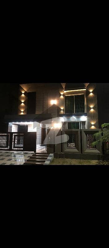 10 MARLA BRAND NEW LUXURY HOUSE FOR SALE NEAR