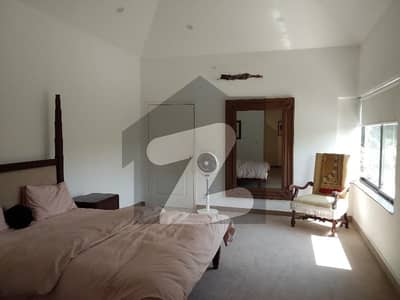 ڈی ایچ اے فیز 4 ڈیفنس (ڈی ایچ اے),لاہور میں 3 کمروں کا 1 کنال بالائی پورشن 1.1 لاکھ میں کرایہ پر دستیاب ہے۔