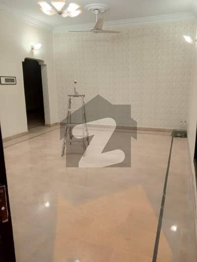 Good 900 Square Feet 1st Floor Flat For rent In Gulshan-e-Iqbal - Block 11