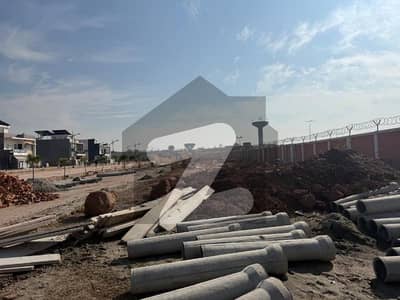 بحریہ انکلیو - سیکٹر سی 3 بحریہ انکلیو,بحریہ ٹاؤن,اسلام آباد میں 9 مرلہ رہائشی پلاٹ 1.55 کروڑ میں برائے فروخت۔