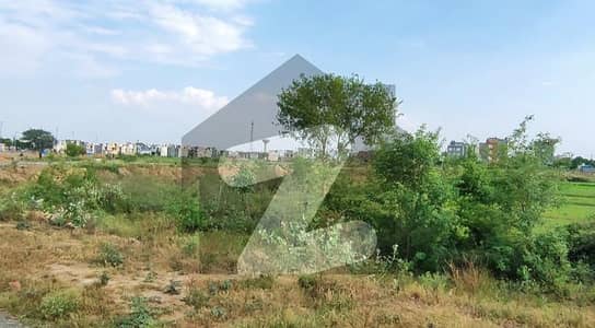 ڈی ایچ اے فیز 5 ۔ بلاک ایم ایکسٹینشن ڈی ایچ اے فیز 5,ڈی ایچ اے ڈیفینس,لاہور میں 10 مرلہ رہائشی پلاٹ 2.15 کروڑ میں برائے فروخت۔