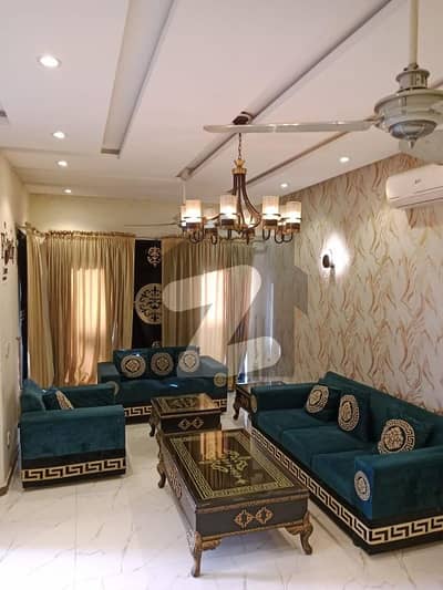 ڈی ایچ اے 9 ٹاؤن ۔ بلاک سی ڈی ایچ اے 9 ٹاؤن,ڈیفنس (ڈی ایچ اے),لاہور میں 3 کمروں کا 5 مرلہ مکان 1.55 لاکھ میں کرایہ پر دستیاب ہے۔