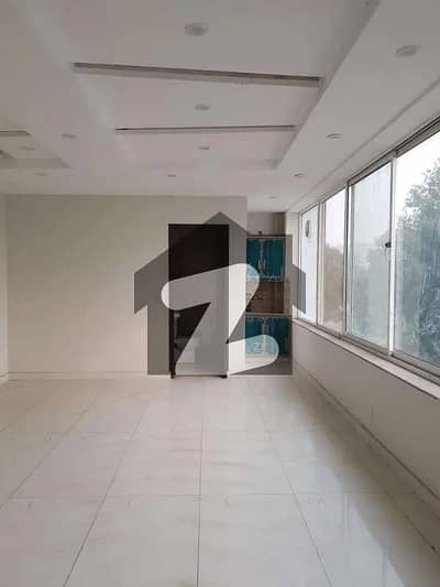 1st Floor Commercial Hall For Rent In Chambelli Block Sector C Bahria Town Lahore