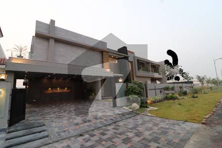 ڈی ایچ اے فیز 1 ڈیفنس (ڈی ایچ اے),لاہور میں 5 کمروں کا 2 کنال مکان 16.5 کروڑ میں برائے فروخت۔