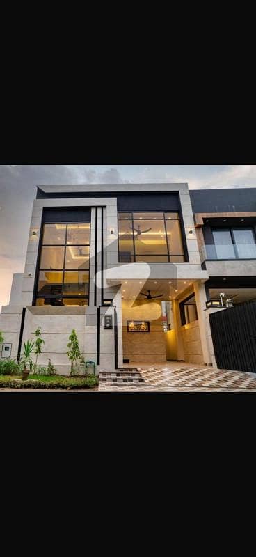 5MARLA BRAND NEW HOUSE FOR SALE IN DHA
