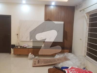 1 Kanal Beautiful Built Lower Portion Available For Rent In Bani Gala