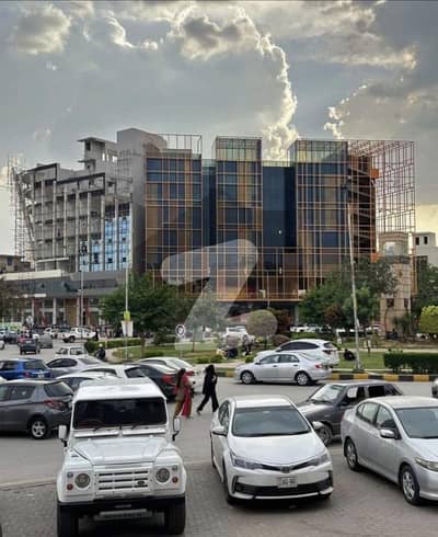 آئی ۔ 8 مرکز آئی ۔ 8,اسلام آباد میں 3 مرلہ دفتر 2.44 لاکھ میں کرایہ پر دستیاب ہے۔