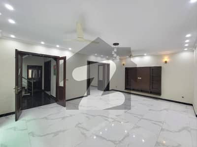 ڈی ایچ اے فیز 5 - بلاک جی فیز 5,ڈیفنس (ڈی ایچ اے),لاہور میں 7 کمروں کا 1 کنال مکان 3.5 لاکھ میں کرایہ پر دستیاب ہے۔ ڈی ایچ اے فیز 5 - بلاک جی فیز 5,ڈیفنس (ڈی ایچ اے),لاہور میں 7 کمروں کا 1 کنال مکان 3.5 لاکھ میں کرایہ پر دستیاب ہے۔