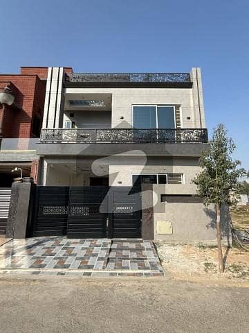 7 Marla Brand New House For Sale In Lake City Sector M7a 7 Marla Brand New House For Sale In Lake City Sector M7a