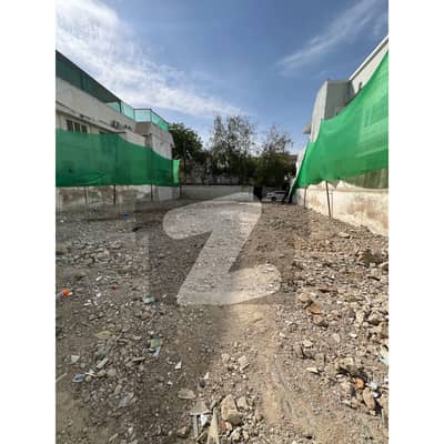 Your Ideal Prime Location 400 Square Yards Residential Plot Has Just Become Available In Federal B Area - Block 6