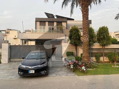 Fully Furnished 1 Kanal Well Maintained House For Sale At A Prime Location Of Phase 6 C Block.