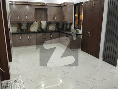 گلشنِ معمار گداپ ٹاؤن,کراچی میں 6 کمروں کا 5 مرلہ مکان 2.2 کروڑ میں برائے فروخت۔