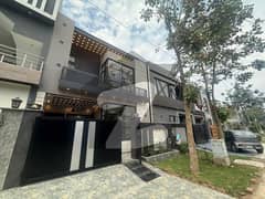 Ideal On Excellent Location 5 Marla House Has Landed On Market In Park View City - Tulip Extension Block, Lahore