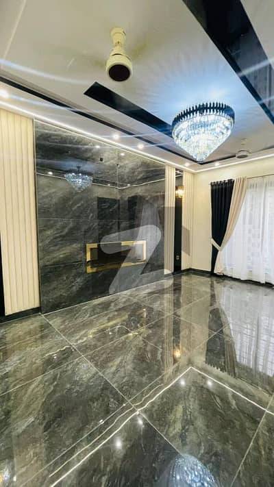 10 Marla Barnd New House For Sale LDA Avenue1