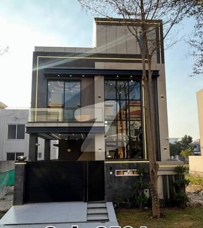 5 Marla Brand New House Near To Park