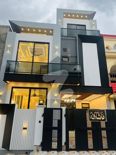 سٹی ہاؤسنگ سکیم جہلم میں 4 کمروں کا 5 مرلہ مکان 2.17 کروڑ میں برائے فروخت۔ سٹی ہاؤسنگ سکیم جہلم میں 4 کمروں کا 5 مرلہ مکان 2.17 کروڑ میں برائے فروخت۔