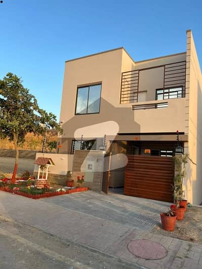 بحریہ ٹاؤن - پریسنٹ 15 بحریہ ٹاؤن کراچی,کراچی میں 3 کمروں کا 5 مرلہ مکان 1.0 کروڑ میں برائے فروخت۔