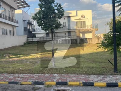 بحریہ انکلیو - سیکٹر ایف بحریہ انکلیو,بحریہ ٹاؤن,اسلام آباد میں 10 مرلہ رہائشی پلاٹ 1.62 کروڑ میں برائے فروخت۔