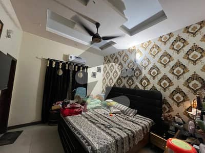 ہائی کورٹ سوسائٹی لاہور میں 2 کمروں کا 5 مرلہ بالائی پورشن 55.0 ہزار میں کرایہ پر دستیاب ہے۔