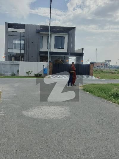 DHA phase 7 T block 1 kanal House+ 1 kanal plot for sale available ideal location