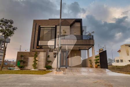 10 Marla Furnished house for sale in DHA Phase 7 Y Block