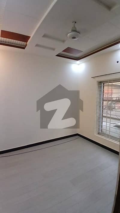 جوہر ٹاؤن فیز 2 - بلاک کیو جوہر ٹاؤن فیز 2,جوہر ٹاؤن,لاہور میں 2 کمروں کا 3 مرلہ فلیٹ 45.0 ہزار میں کرایہ پر دستیاب ہے۔ جوہر ٹاؤن فیز 2 - بلاک کیو جوہر ٹاؤن فیز 2,جوہر ٹاؤن,لاہور میں 2 کمروں کا 3 مرلہ فلیٹ 45.0 ہزار میں کرایہ پر دستیاب ہے۔