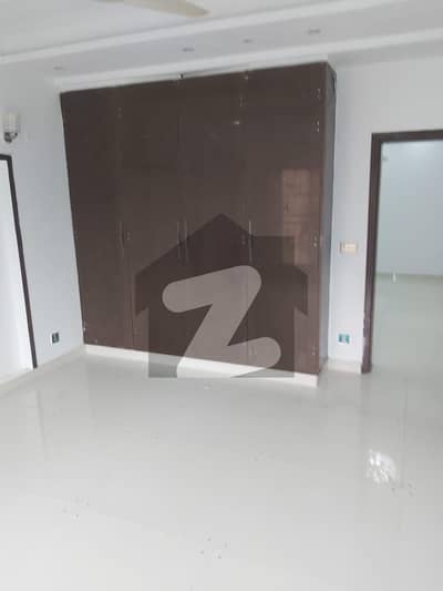 بحریہ ٹاؤن گارڈنیہ بلاک بحریہ ٹاؤن سیکٹر سی,بحریہ ٹاؤن,لاہور میں 3 کمروں کا 5 مرلہ مکان 80.0 ہزار میں کرایہ پر دستیاب ہے۔