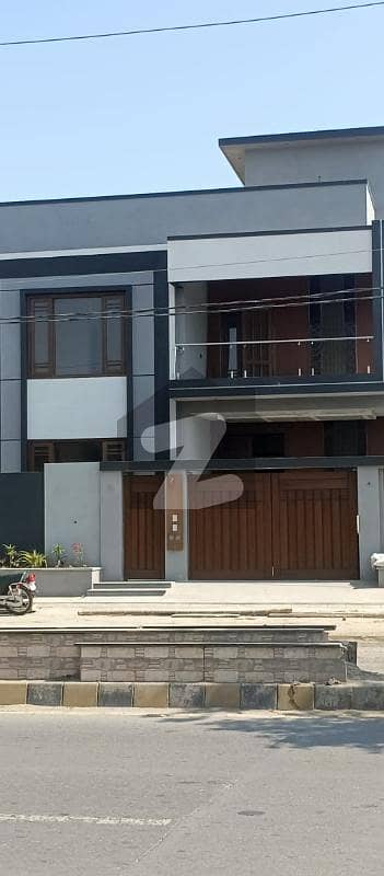 خیابانِ شہباز ڈی ایچ اے فیز 6,ڈی ایچ اے ڈیفینس,کراچی میں 6 کمروں کا 1 کنال مکان 19.25 کروڑ میں برائے فروخت۔