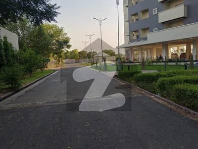 عسکری 11 ۔ سیکٹر بی اپارٹمنٹس عسکری 11,عسکری,لاہور میں 3 کمروں کا 10 مرلہ فلیٹ 1.0 لاکھ میں کرایہ پر دستیاب ہے۔