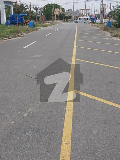 494 Square Feet Commercial Shop Is Available For Sale In Prime City Satiana Road Faisalabad