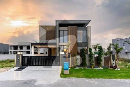 ڈی ایچ اے فیز 6 - بلاک ایل فیز 6,ڈیفنس (ڈی ایچ اے),لاہور میں 5 کمروں کا 1 کنال مکان 9.15 کروڑ میں برائے فروخت۔