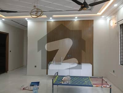 10 Marla Tile Floor Double Storey Available For Rent