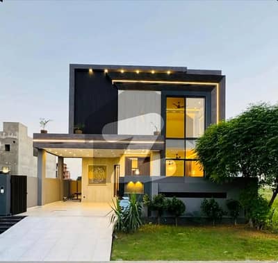 10 MARLA ELEGANT AND FULLY MAINTAINED SUPER HOT LOCATED BUNGALOW IS AVAILABLE IN THE BEST BLOCK OF DHA LAHORE.