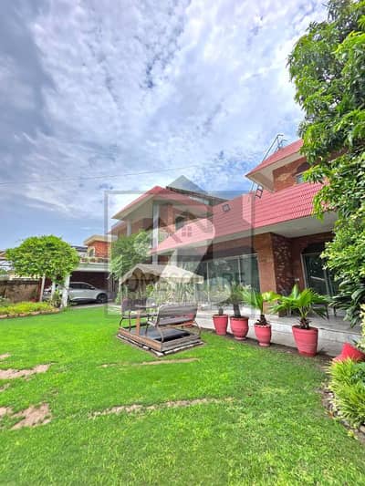 2 KANAL ELEGANT AND FULLY MAINTAINED SUPER HOT LOCATED BUNGALOW IS AVAILABLE IN THE BEST BLOCK OF DHA LAHORE. 2 KANAL ELEGANT AND FULLY MAINTAINED SUPER HOT LOCATED BUNGALOW IS AVAILABLE IN THE BEST BLOCK OF DHA LAHORE.