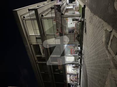 آئی ۔ 16/3 آئی ۔ 16,اسلام آباد میں 3 کمروں کا 7 مرلہ فلیٹ 1.05 کروڑ میں برائے فروخت۔ آئی ۔ 16/3 آئی ۔ 16,اسلام آباد میں 3 کمروں کا 7 مرلہ فلیٹ 1.05 کروڑ میں برائے فروخت۔