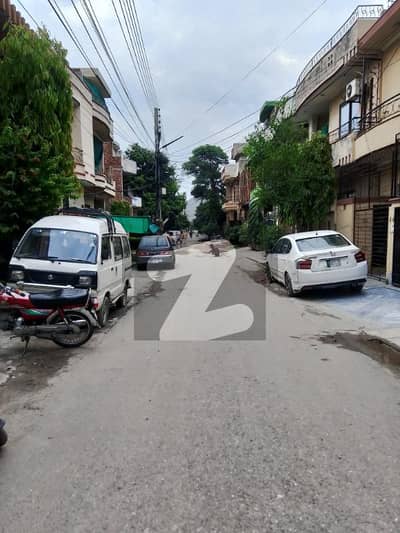 جوہر ٹاؤن فیز 2 - بلاک جے2 جوہر ٹاؤن فیز 2,جوہر ٹاؤن,لاہور میں 3 کمروں کا 5 مرلہ بالائی پورشن 65.0 ہزار میں کرایہ پر دستیاب ہے۔ جوہر ٹاؤن فیز 2 - بلاک جے2 جوہر ٹاؤن فیز 2,جوہر ٹاؤن,لاہور میں 3 کمروں کا 5 مرلہ بالائی پورشن 65.0 ہزار میں کرایہ پر دستیاب ہے۔