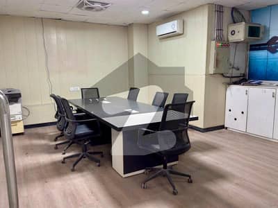 صدیق ٹریڈ سنٹر گلبرگ,لاہور میں 9 مرلہ دفتر 2.0 لاکھ میں کرایہ پر دستیاب ہے۔ صدیق ٹریڈ سنٹر گلبرگ,لاہور میں 9 مرلہ دفتر 2.0 لاکھ میں کرایہ پر دستیاب ہے۔