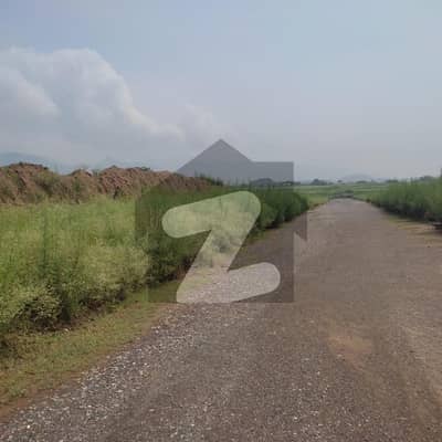 PLOT MAIN DOUBLE ROAD CORNER AT INVESTOR PRICE
