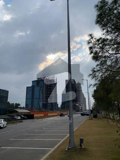 Affordable Commercial Plot Of 622 Square Yards Is Available For Sale