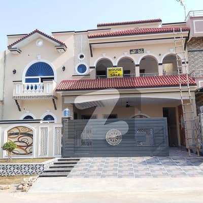 جناح گارڈنز ایف ای سی ایچ ایس,اسلام آباد میں 7 کمروں کا 14 مرلہ مکان 6.75 کروڑ میں برائے فروخت۔