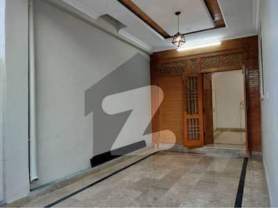 Size 30x60 Ground Portion For Rent In G-13