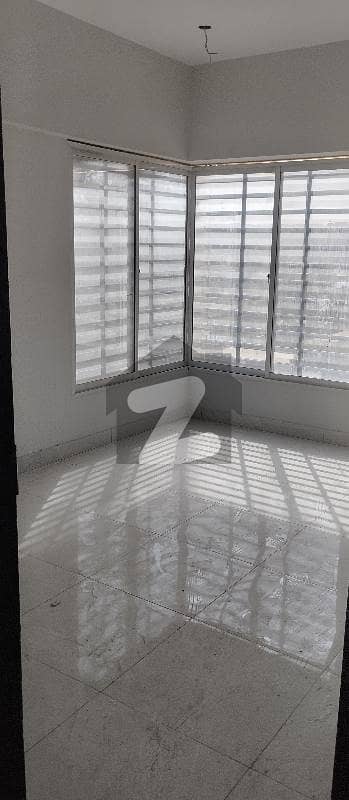 نارتھ ناظم آباد ۔ بلاک این نارتھ ناظم آباد,کراچی میں 4 کمروں کا 8 مرلہ فلیٹ 1.15 لاکھ میں کرایہ پر دستیاب ہے۔