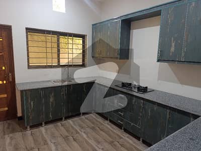 10 Marla House In Divine Garden