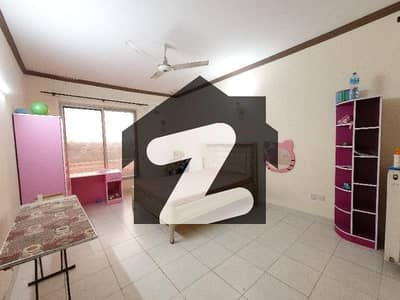 Main Double Road 3500 Square Feet Flat For Sale Is Available In F-11 Markaz