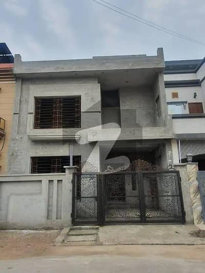 . 5-Marla Modern Grey Structure House In DHA 9 Town, Lahore - A Smart Investment . 5-Marla Modern Grey Structure House In DHA 9 Town, Lahore - A Smart Investment