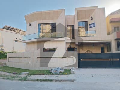 10 Marla Beautiful House for Sale in DHA Phase-2 Islamabad