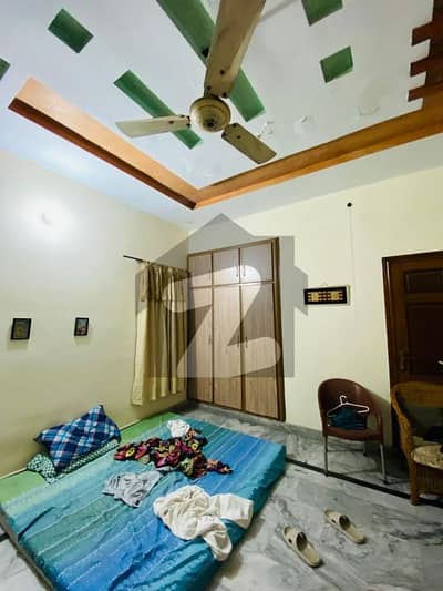 11 Marla Upper Portion Available For Rent