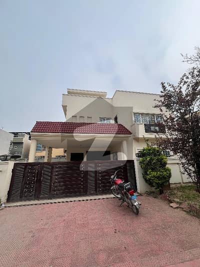 Bahria Enclave Sector A 10Marla House For Rent
