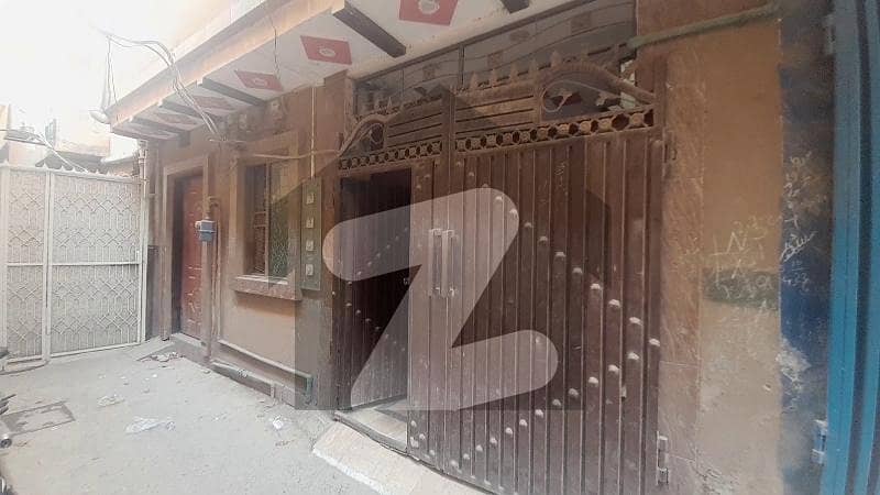 اچھرہ لاہور میں 10 کمروں کا 5 مرلہ مکان 2.0 کروڑ میں برائے فروخت۔ اچھرہ لاہور میں 10 کمروں کا 5 مرلہ مکان 2.0 کروڑ میں برائے فروخت۔